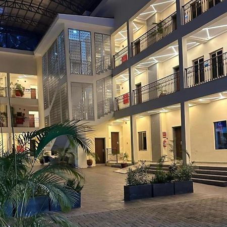 Stp Apartments Abuja Kültér fotó